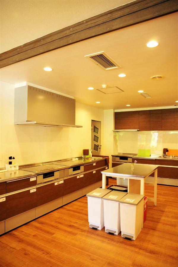 K'S House Hokkaido - Asahidake Onsen Hostel Higashikawa Ngoại thất bức ảnh